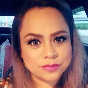 Meet your Posher, Valeria